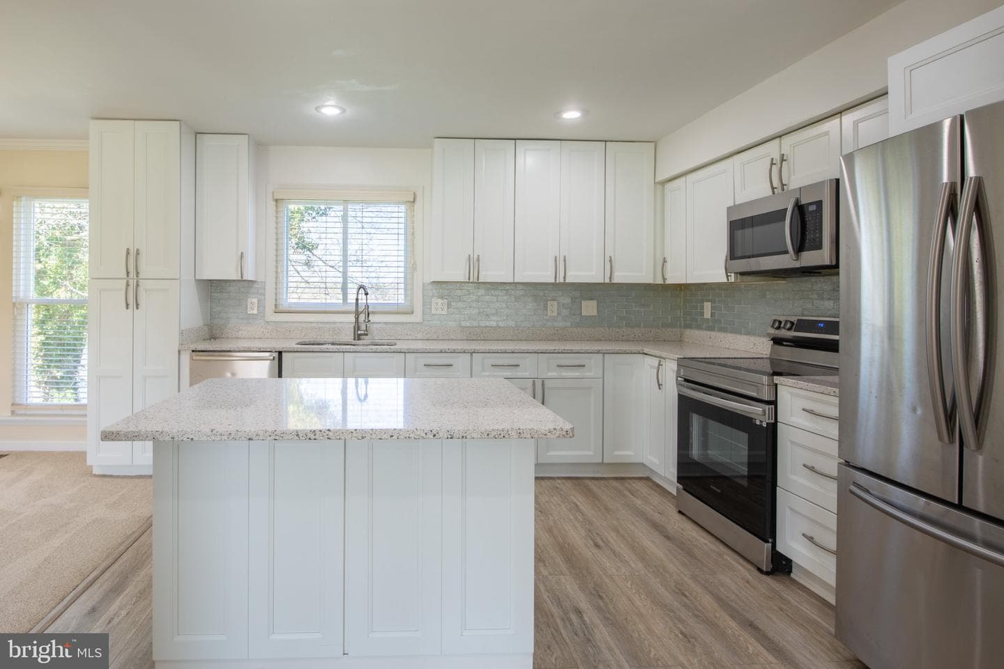 610 Country Club Road photo 9