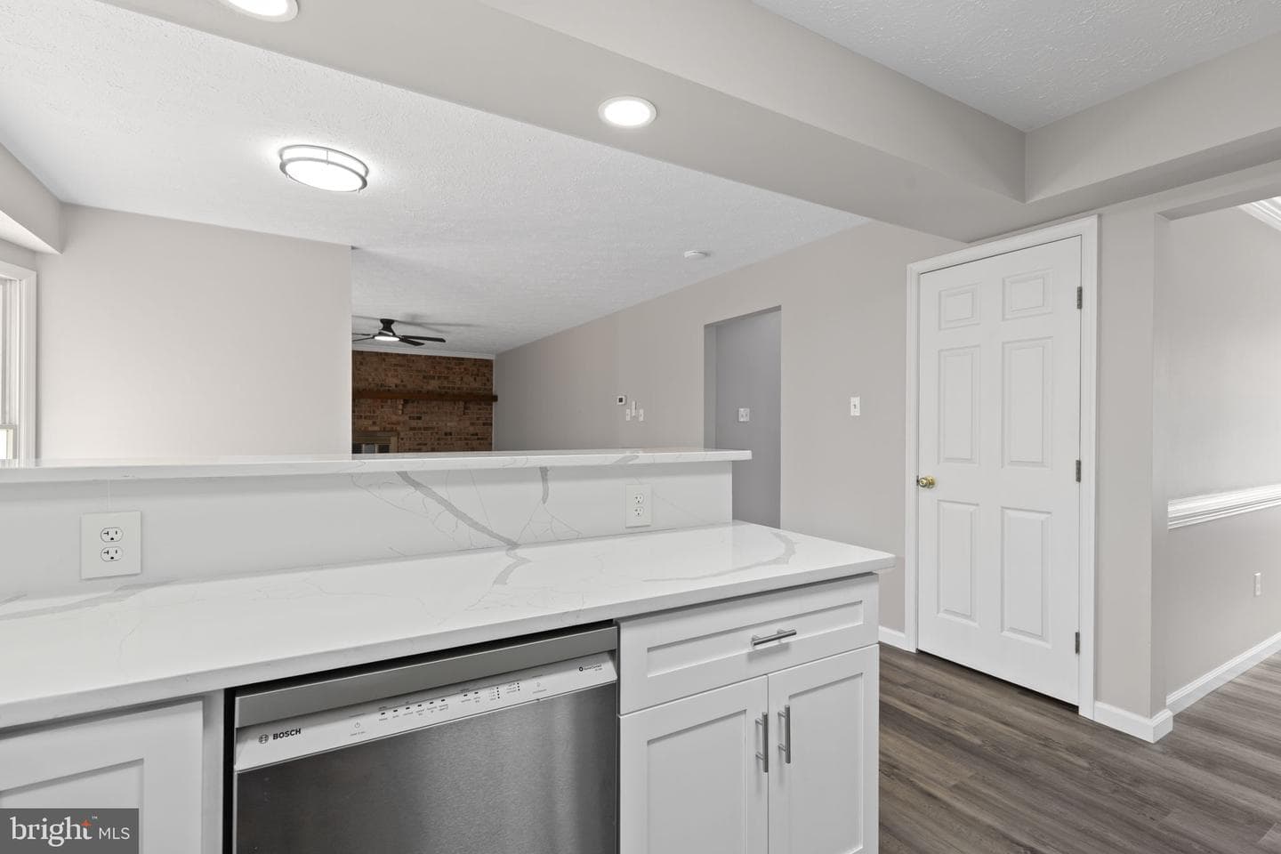 412 Grasmere Drive photo 16
