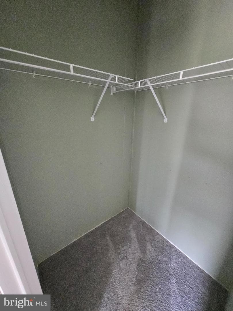 225 Poclain Drive photo 8