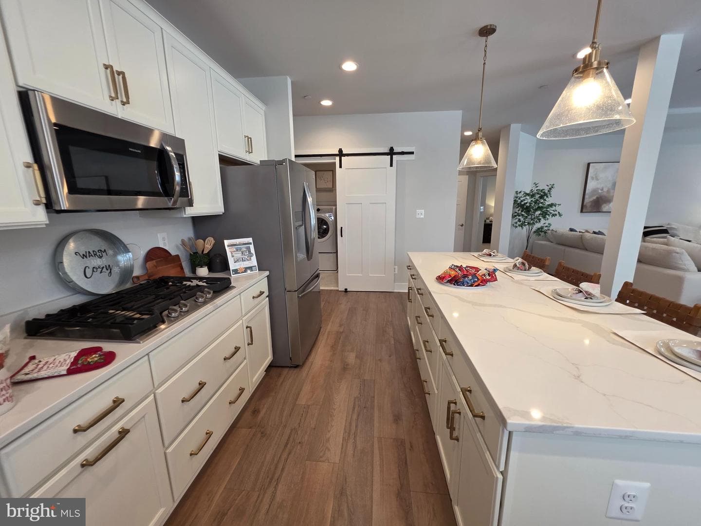 500 Halma Ct photo 17