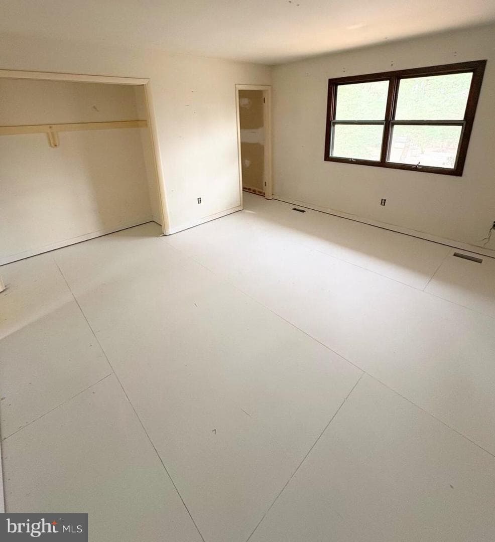3007 Suffolk Lane photo 9