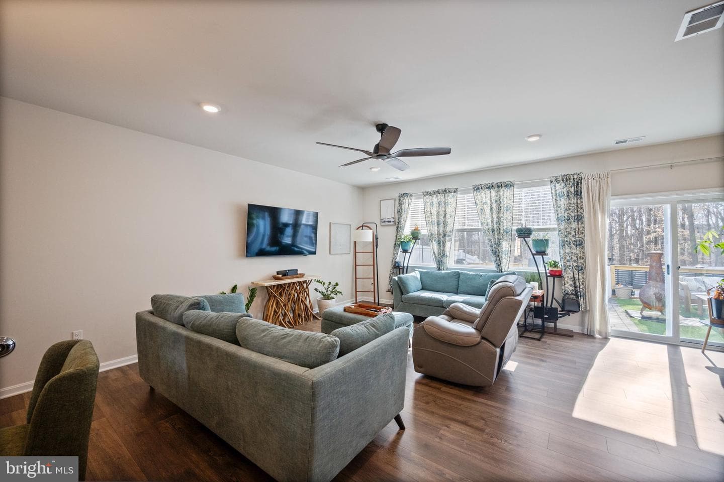 121 Correri St photo 18