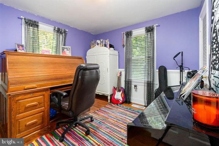 211 E Wheel Road photo 28