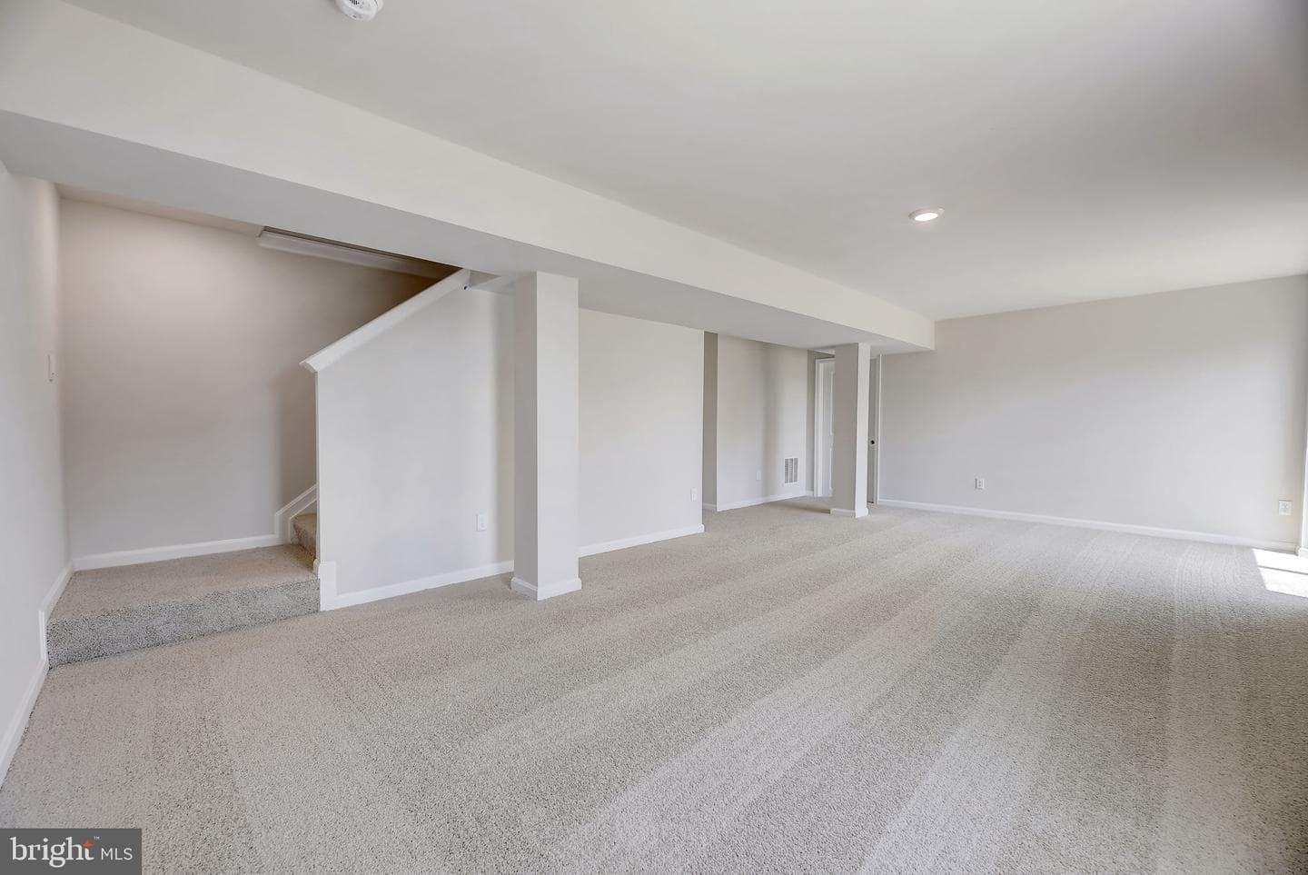 804 Hyssop Court photo 12