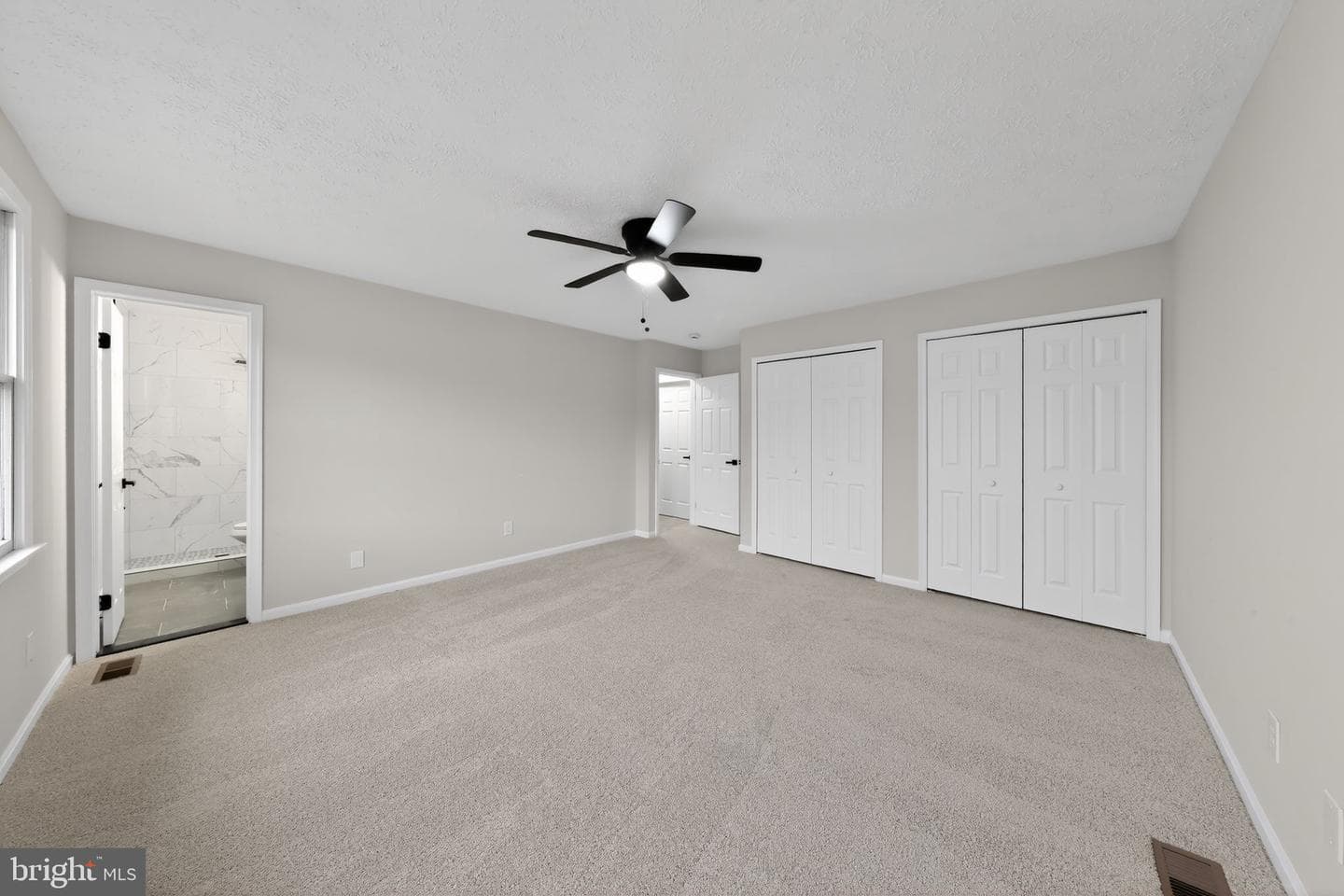 225 Heather Way photo 16