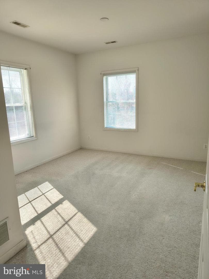 1604 S Tollgate Road photo 31