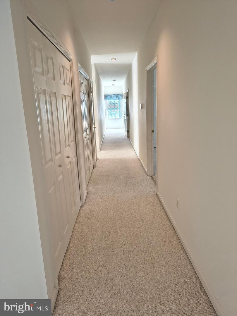 1604 S Tollgate Road photo 48