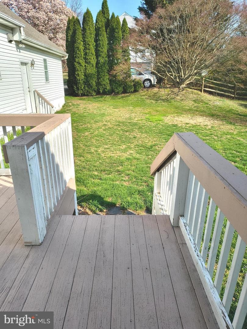 1604 S Tollgate Road photo 53