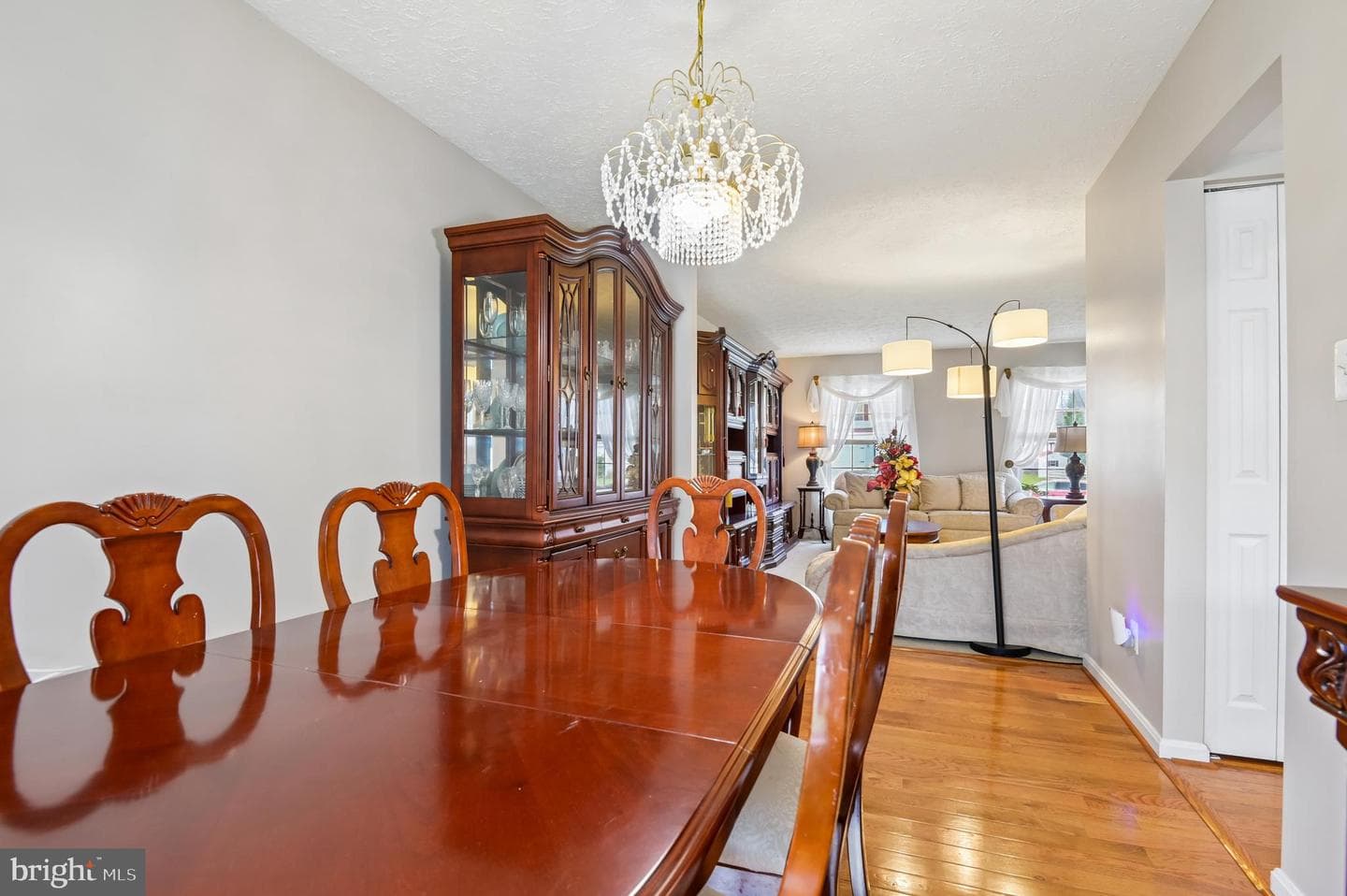 479 Manor Road photo 8