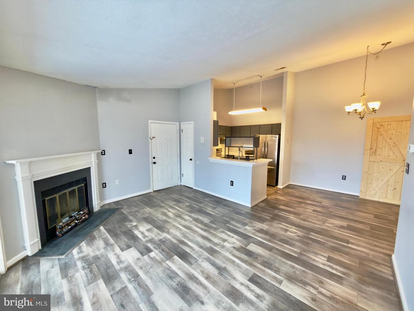 1210 Mist Wood Court #302 photo 4