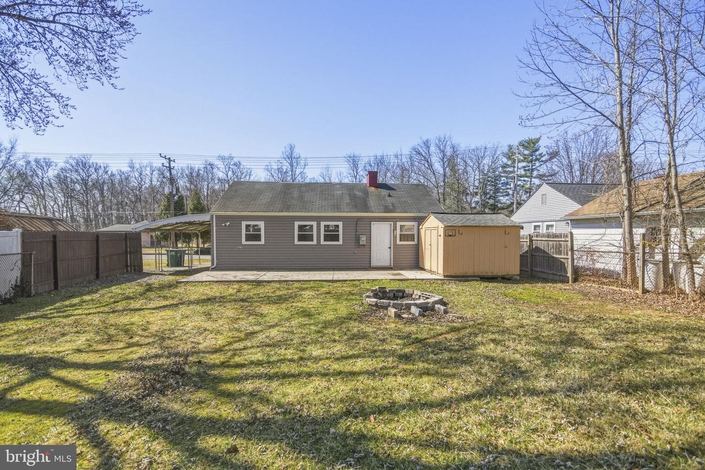 687 Plater Street photo 19