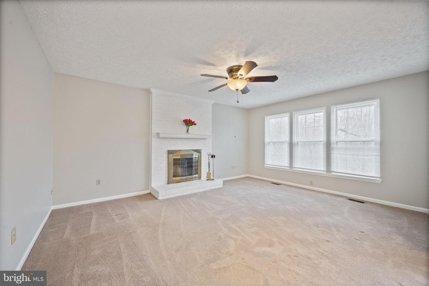 822 Lancaster Drive photo 10