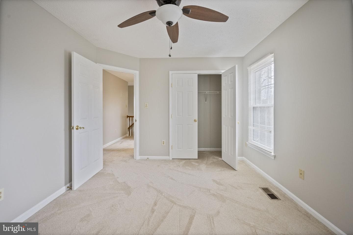 822 Lancaster Drive photo 32
