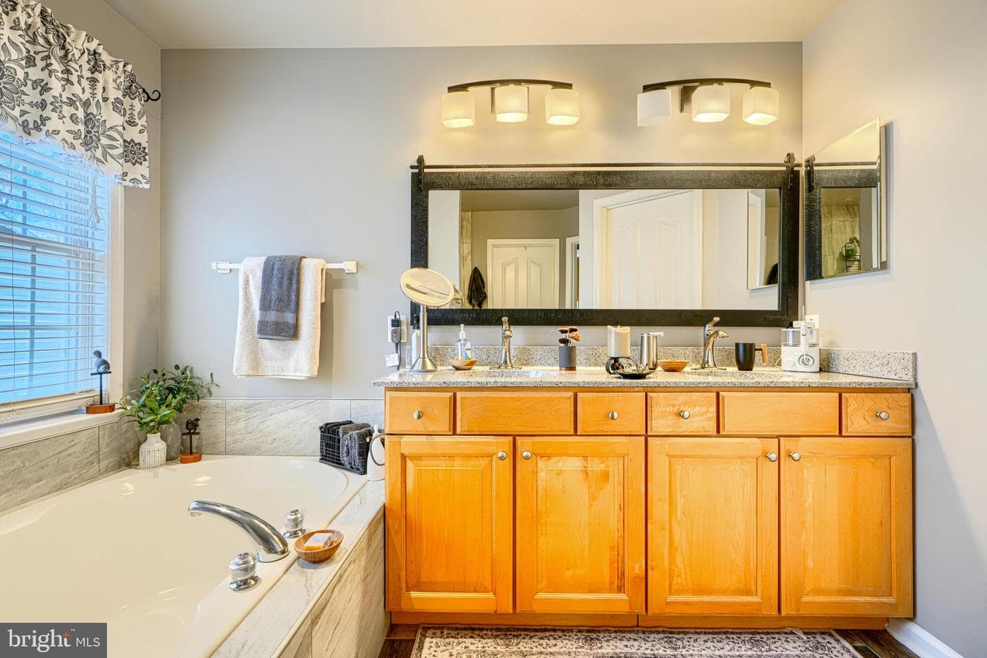 16 Wagner Way photo 31
