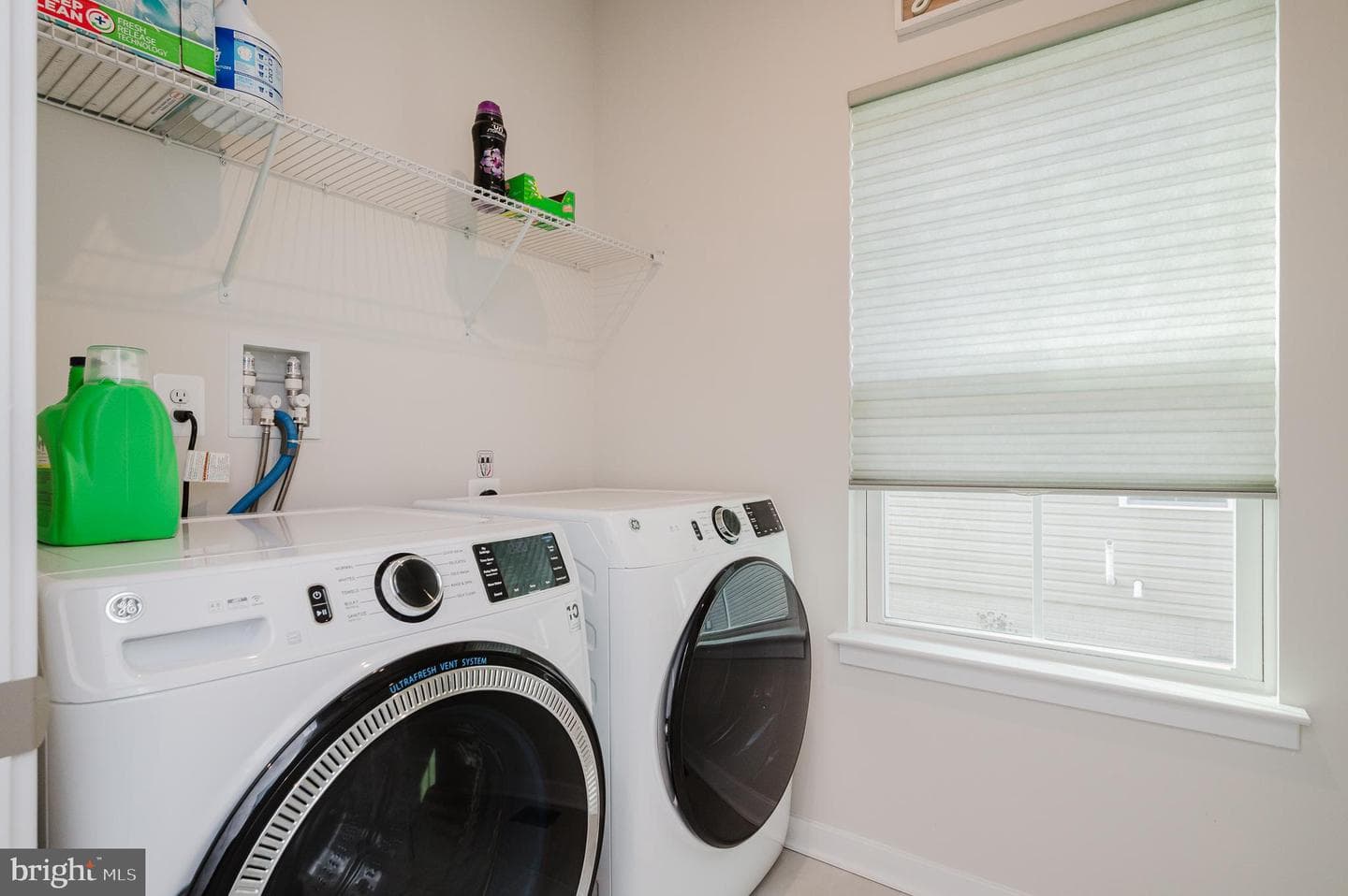 2754 Quicksilver Way photo 25