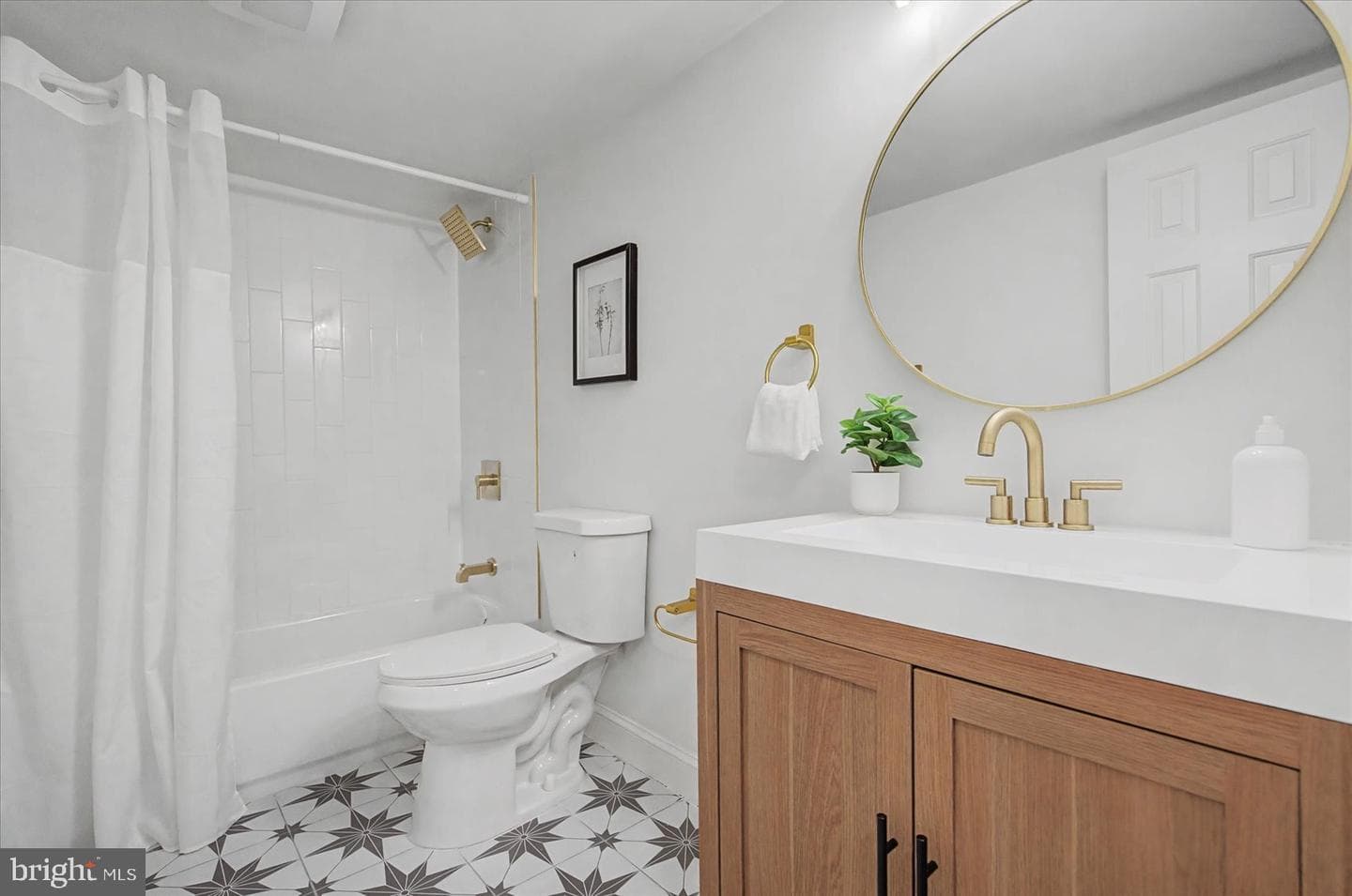 4035 Sharilyn Drive photo 32