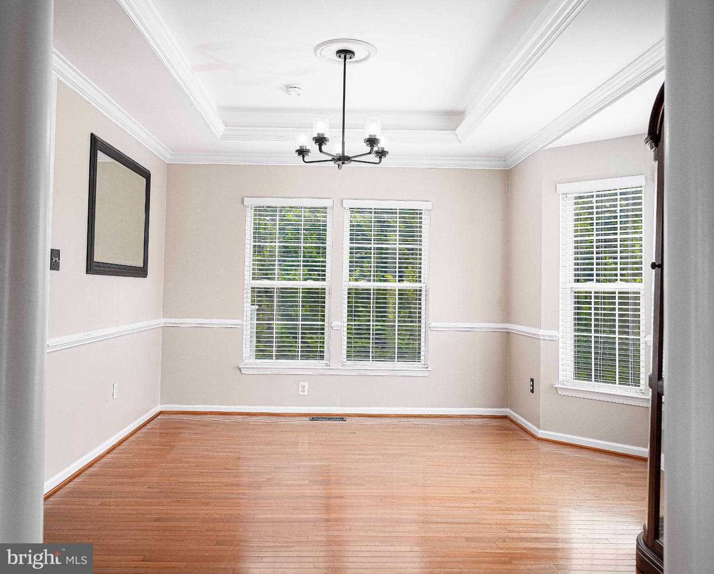 508 Woodring Drive photo 8