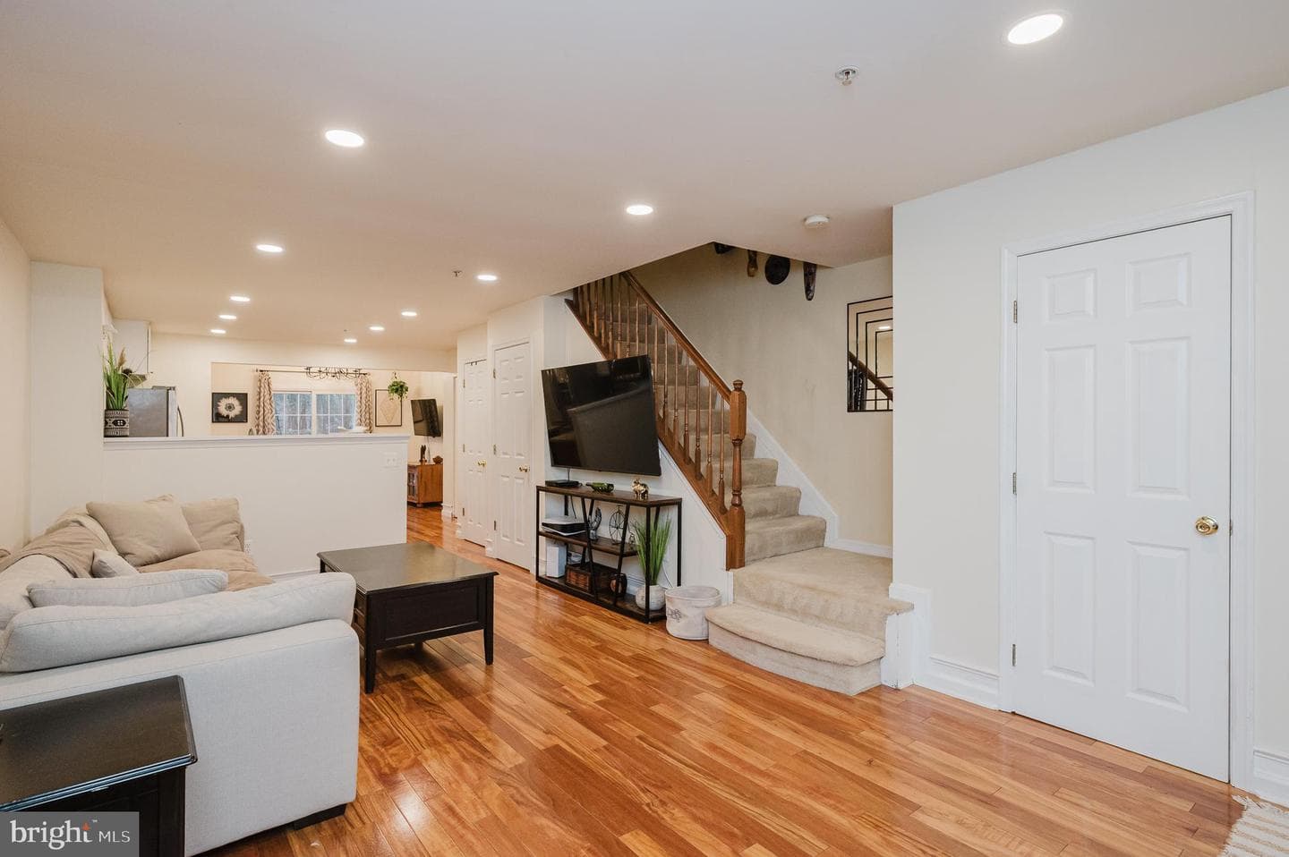 1204 Splashing Brook Drive photo 7