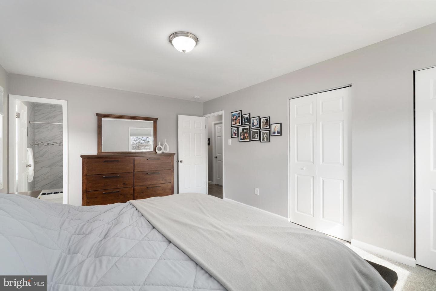 311 Summerfield Court photo 26