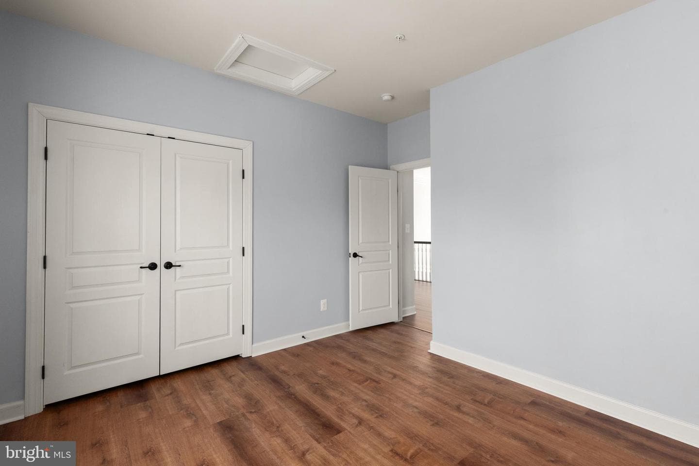 702 Monarchos Drive photo 37