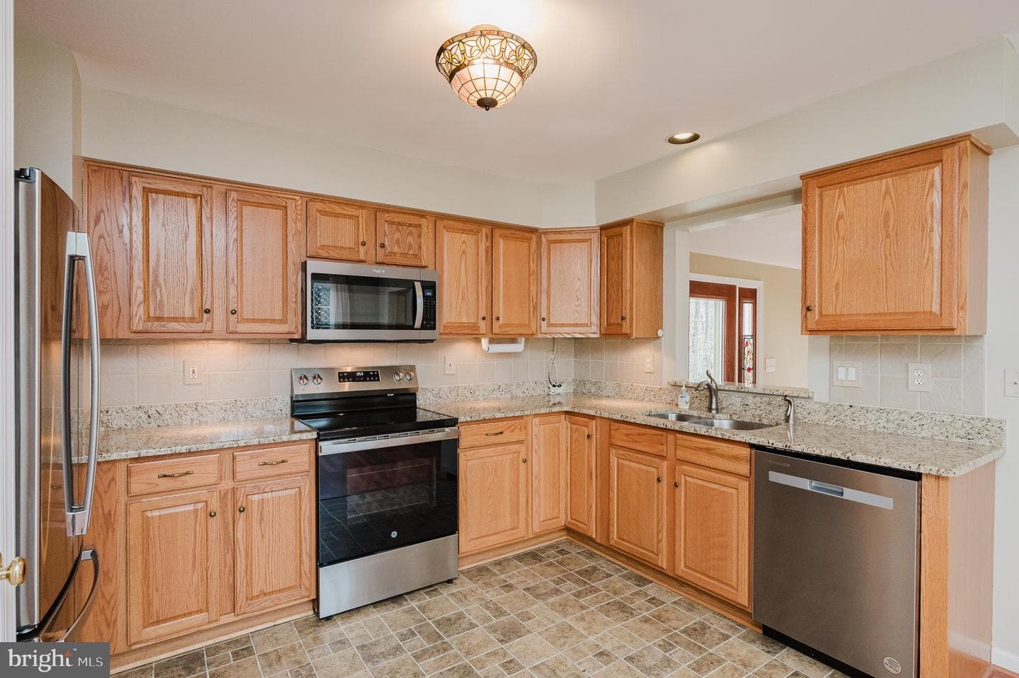1114 E Viking Court photo 8