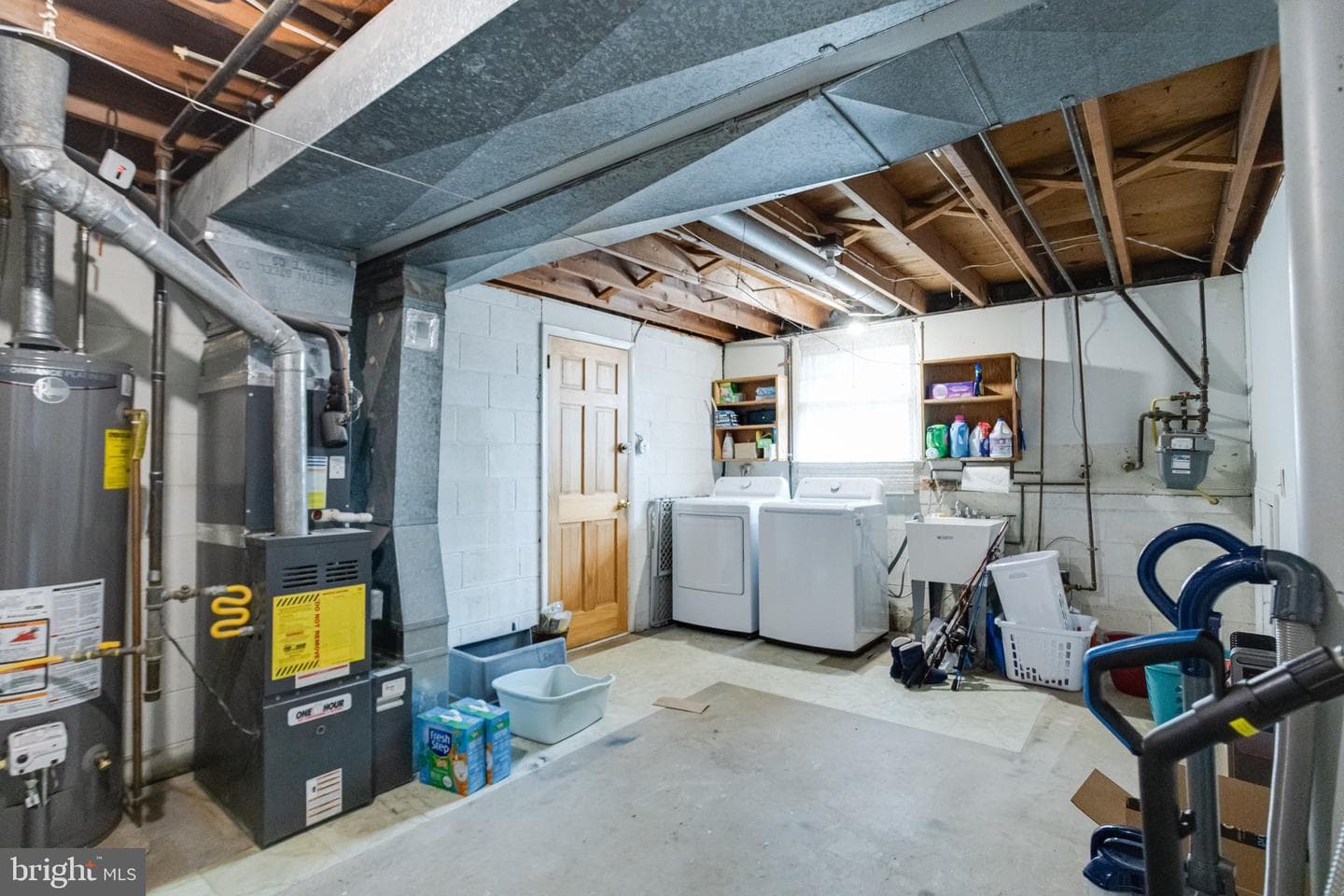 520 Woodbury Way photo 56