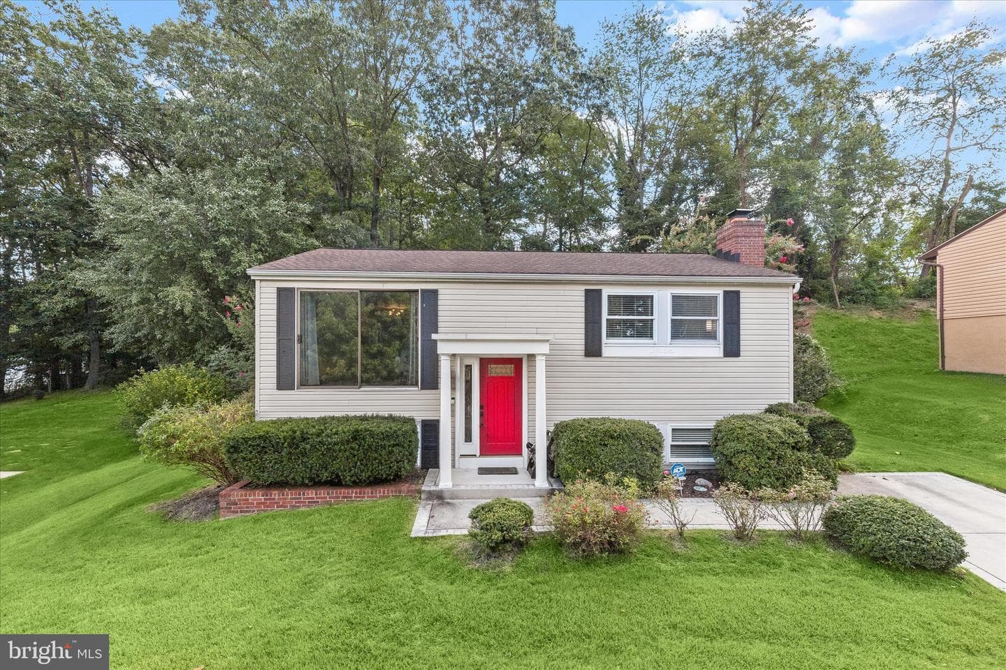259 Foster Knoll Drive photo 2