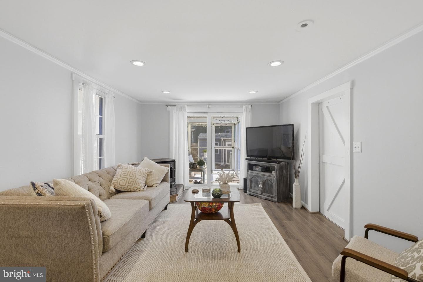 205 S Union Avenue photo 13