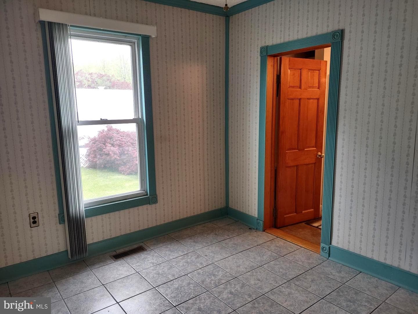 45 Mount Royal Avenue photo 28