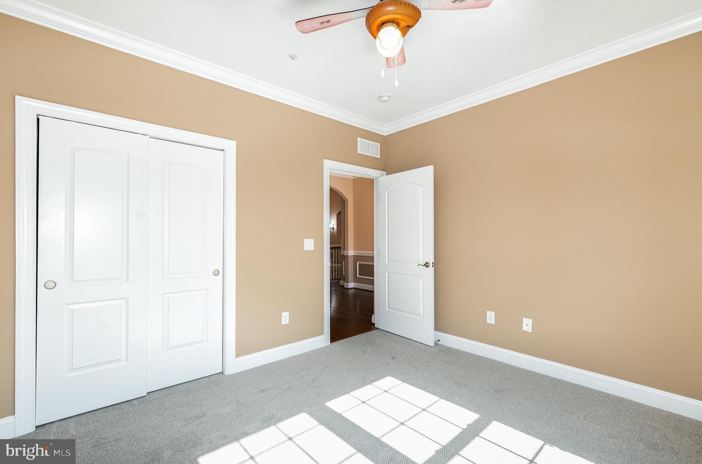 221 War Admiral Way photo 20