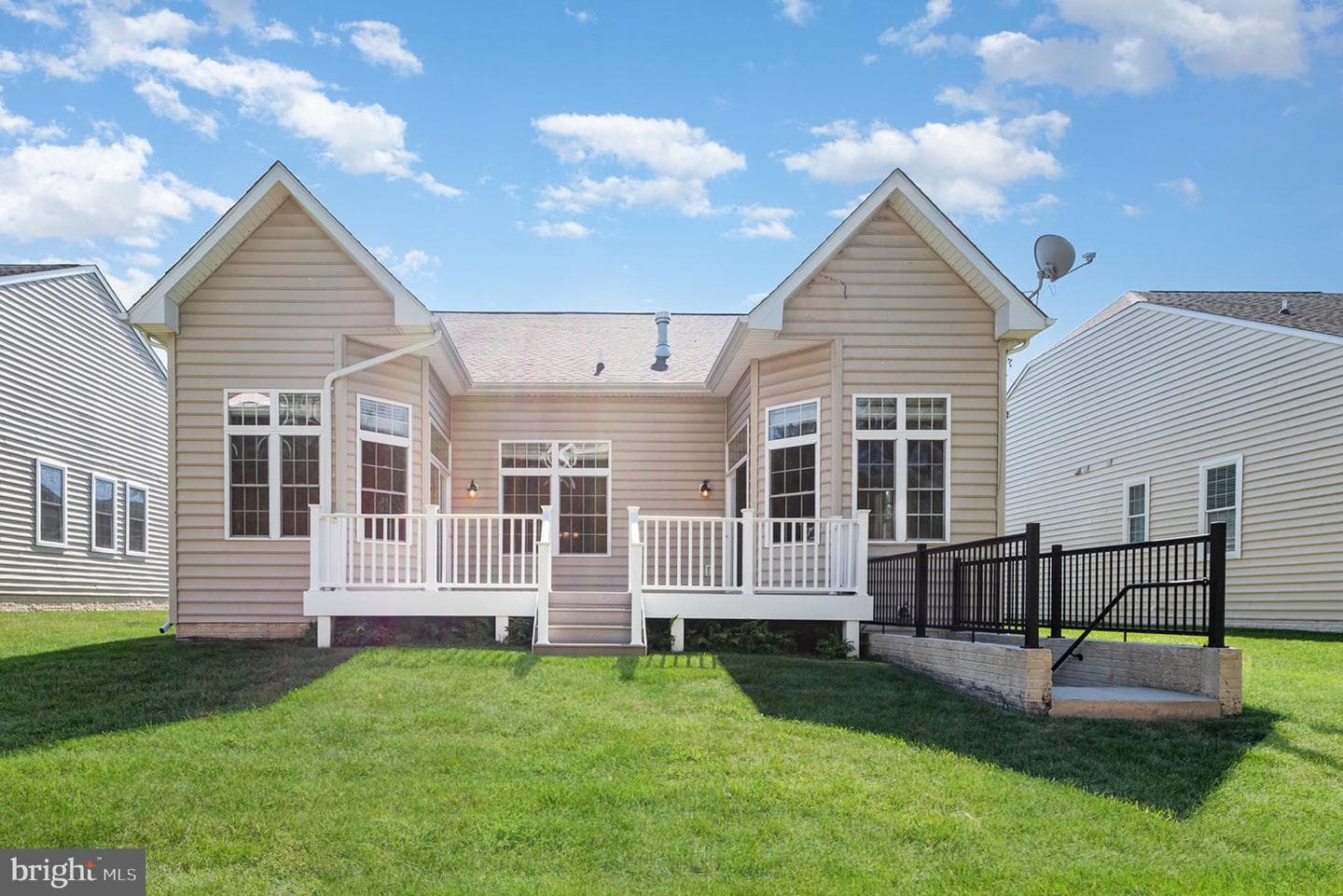 221 War Admiral Way photo 32