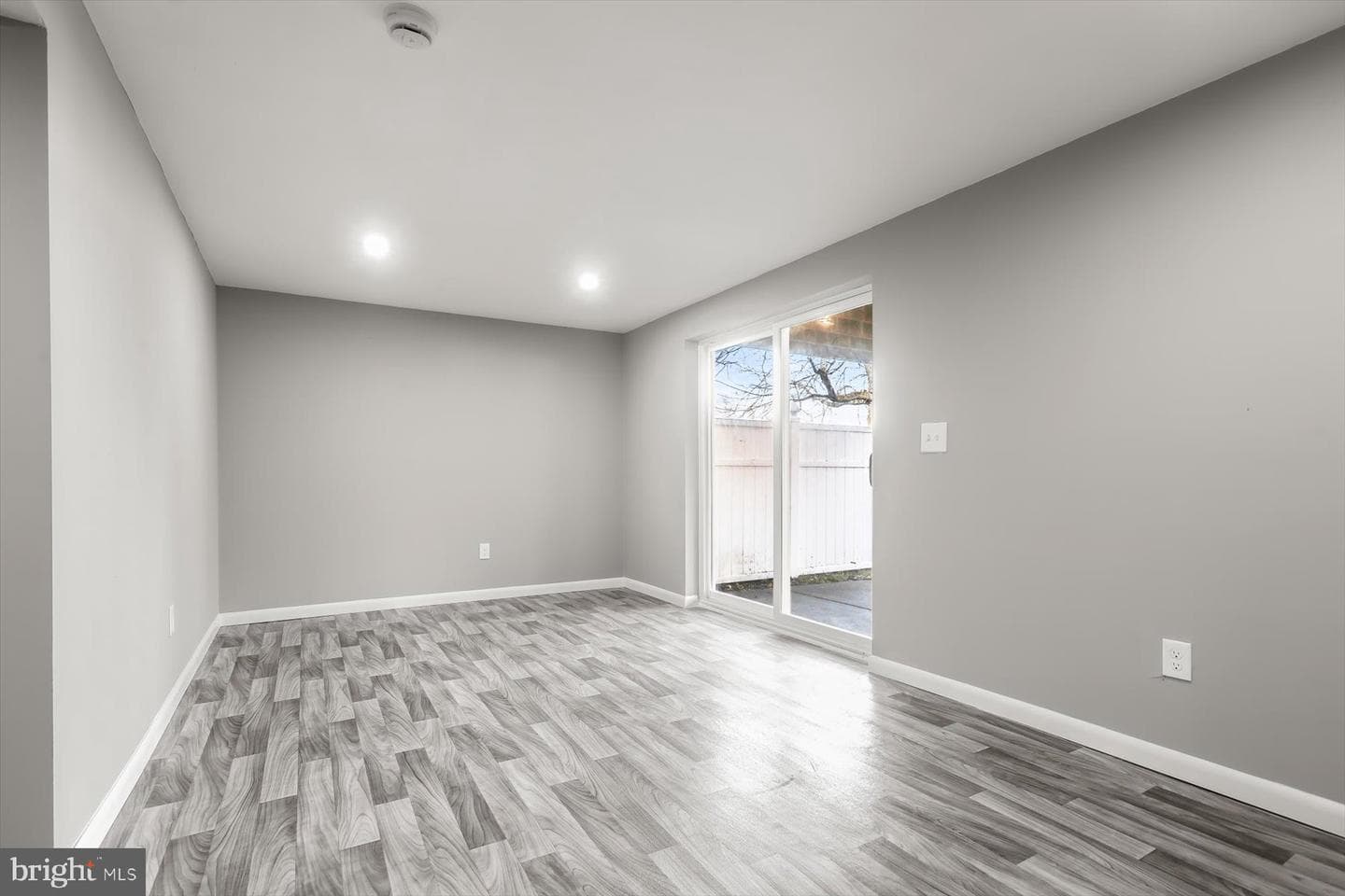 1471 Charlestown Drive photo 24
