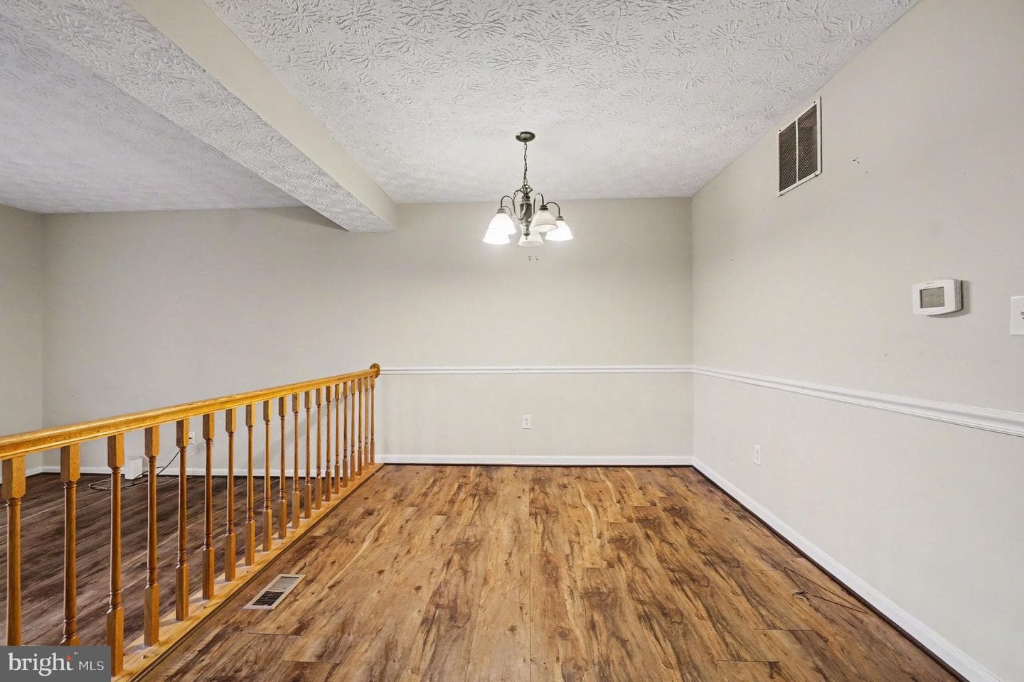 43 Oak Crest Court photo 4