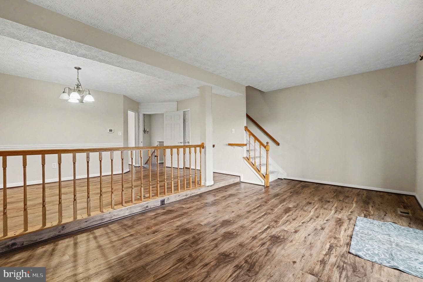 43 Oak Crest Court photo 5