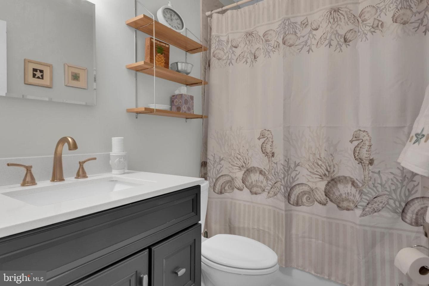 208 Yellow Brick Court photo 22