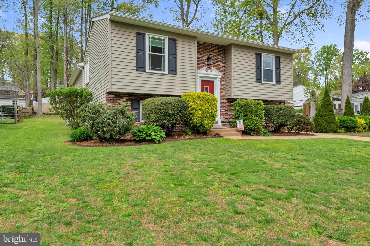 208 Yellow Brick Court photo 67