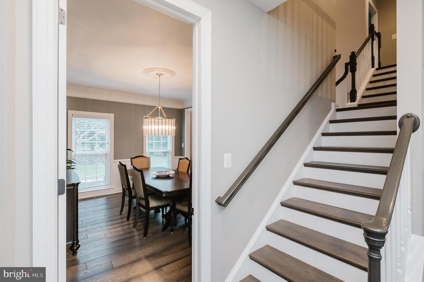 112 Bower Lane photo 34