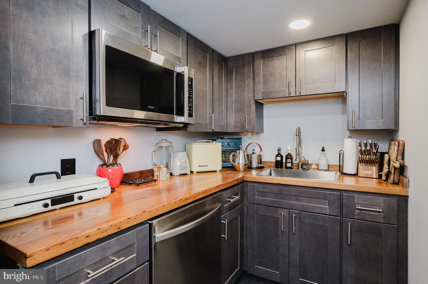 112 Bower Lane photo 61