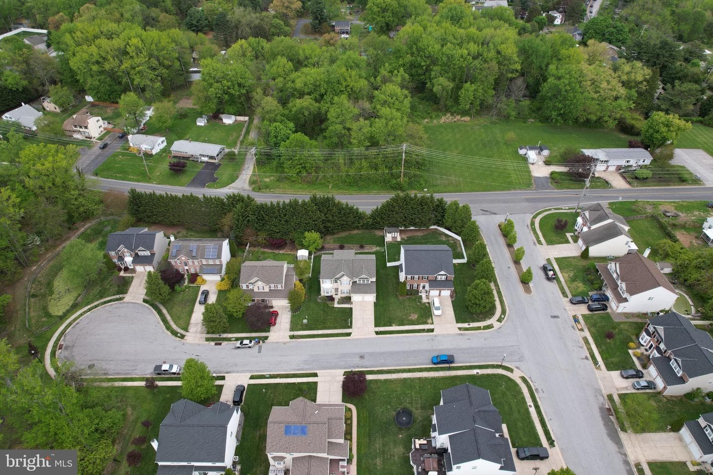 1402 Hilscher Court photo 40