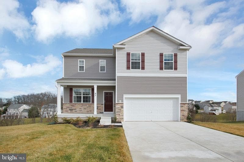 802 Hyssop Court