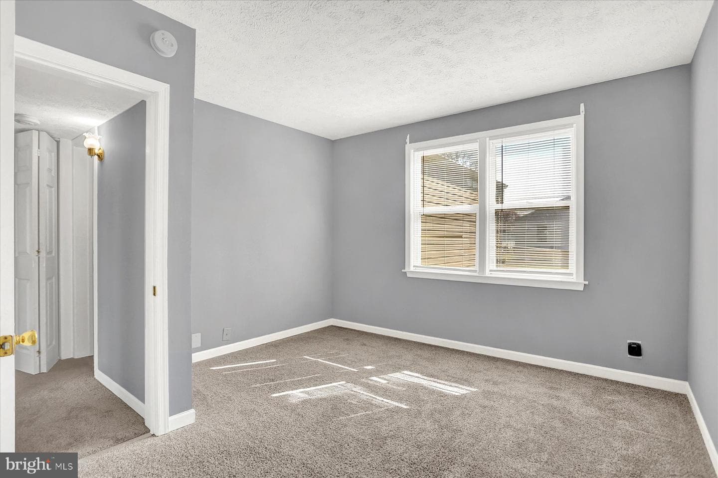 70 Swan Street photo 16