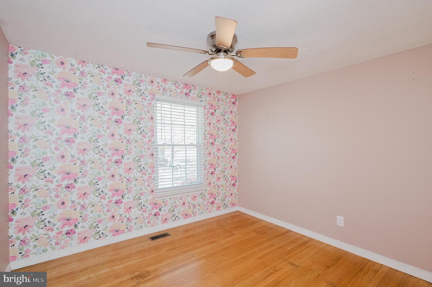 200 Wood Valley Court photo 19