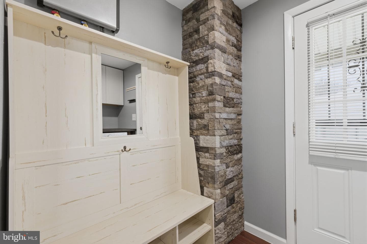 1503 Green Road photo 16
