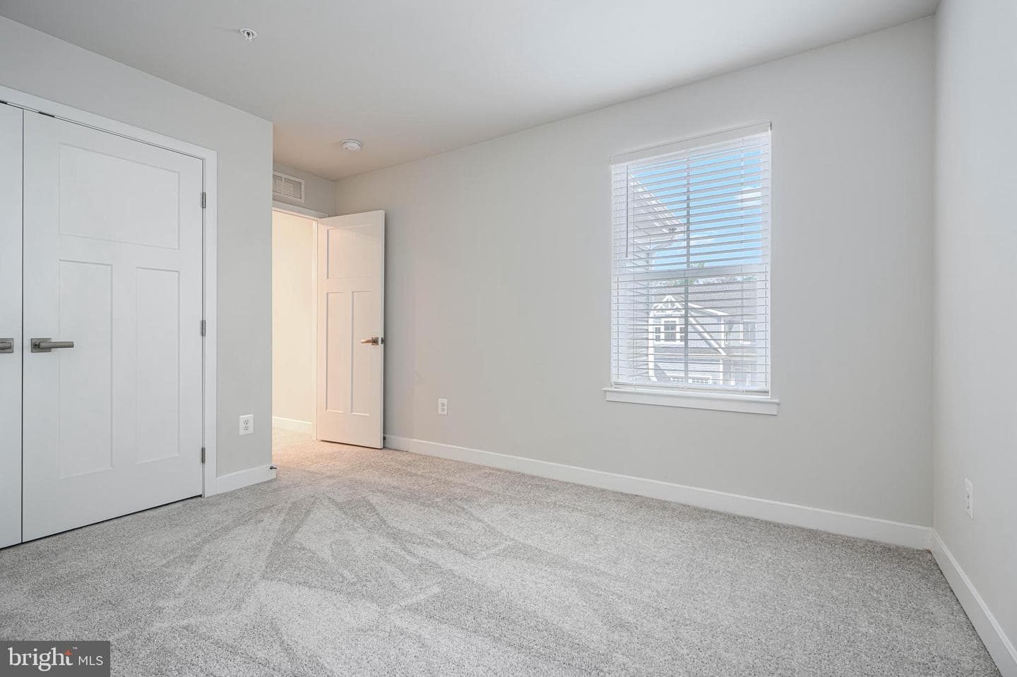 2422 Steamboat Way photo 36