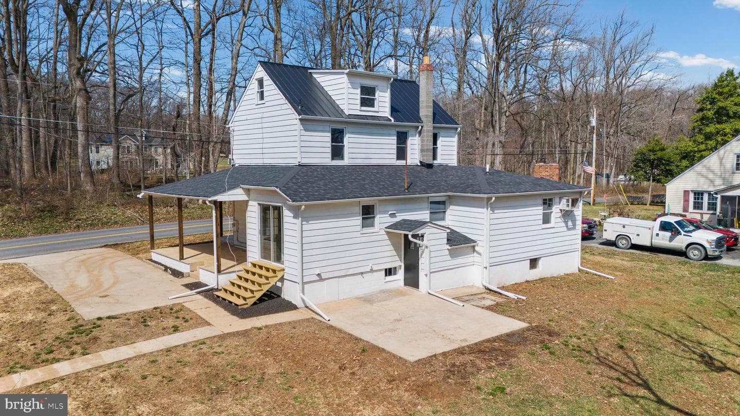 541 Robinhood Road photo 36