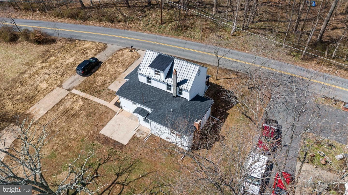 541 Robinhood Road photo 42