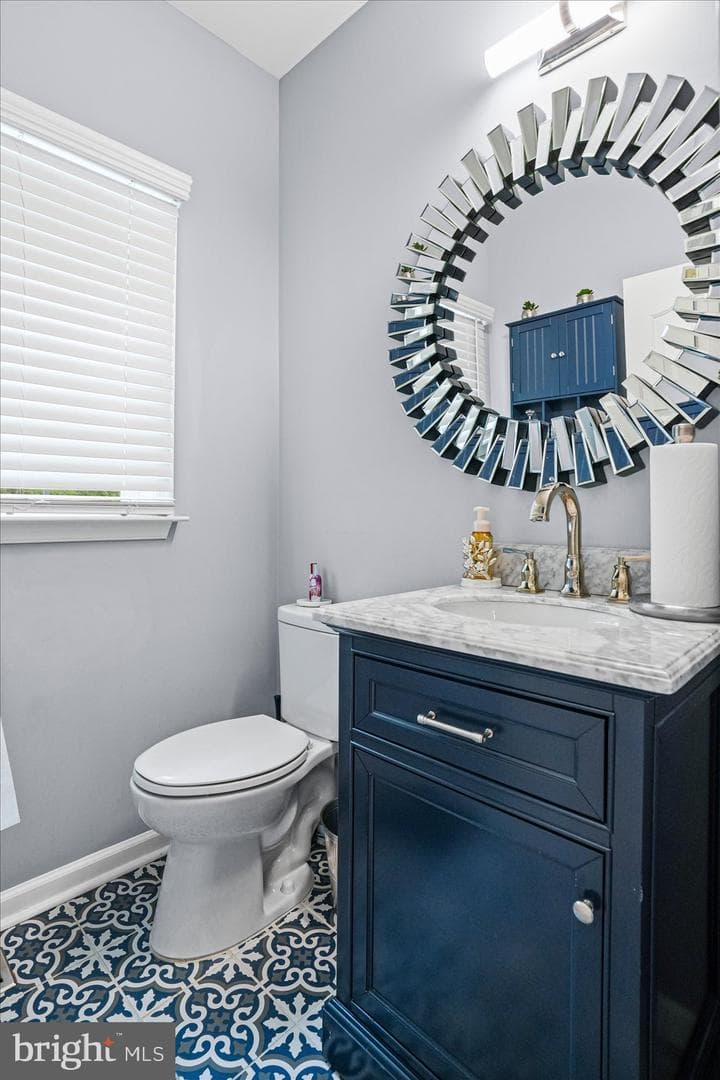 41 Saturn Drive photo 19