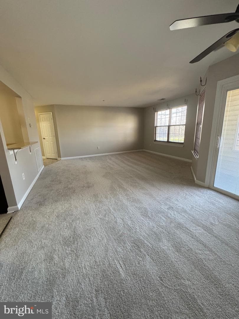 1310 Sheridan Place #28 photo 14