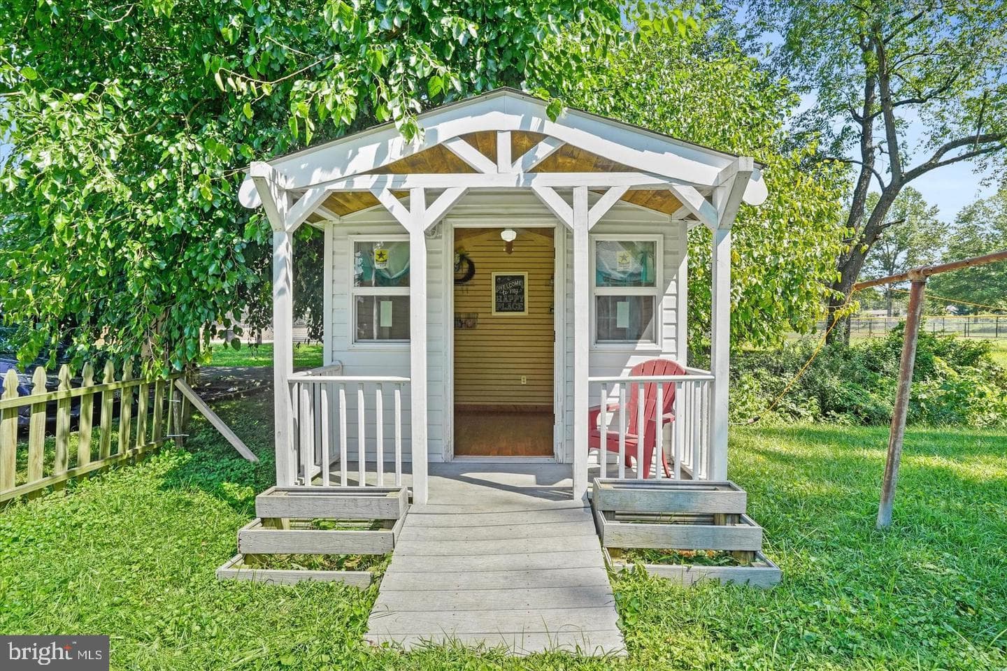 2 Aberdeen Avenue photo 18