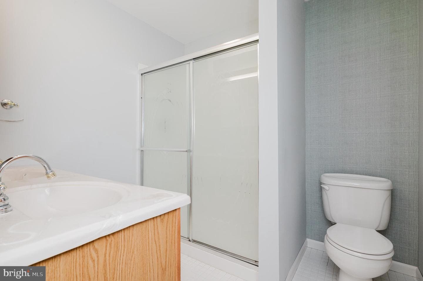 406 Laburnum Road photo 23